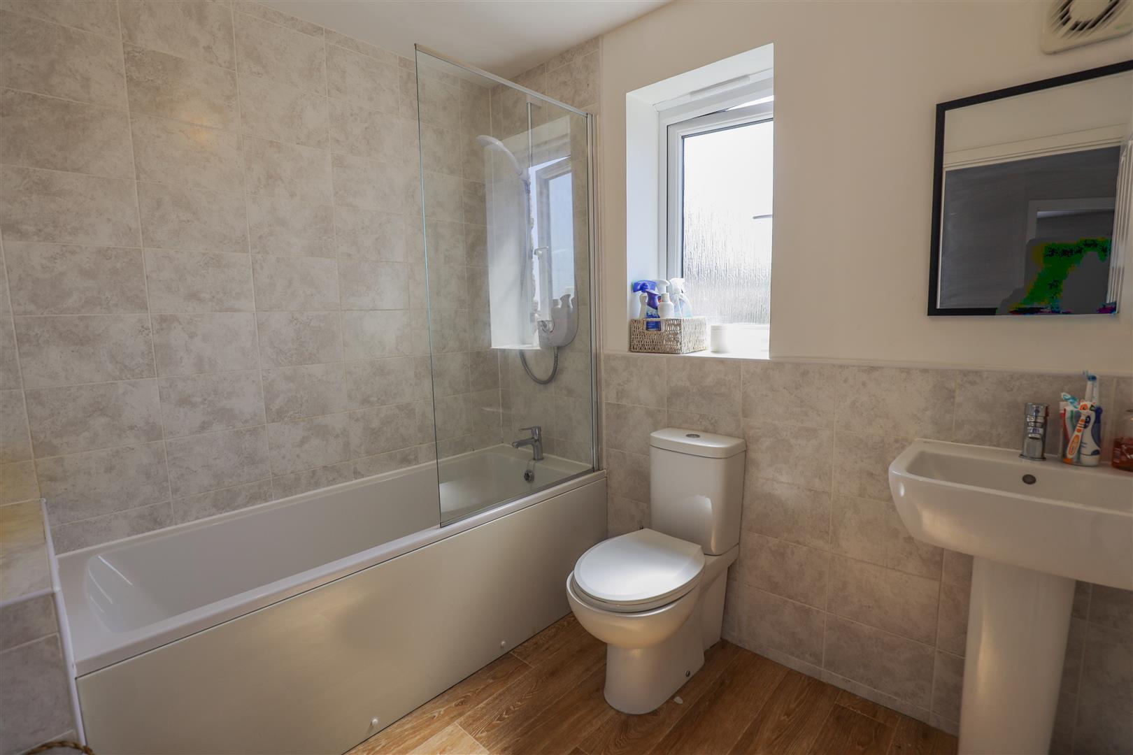 84 Plasnewydd Walk, Llantwit Major, Vale of Glamorgan, CF61 2YZ